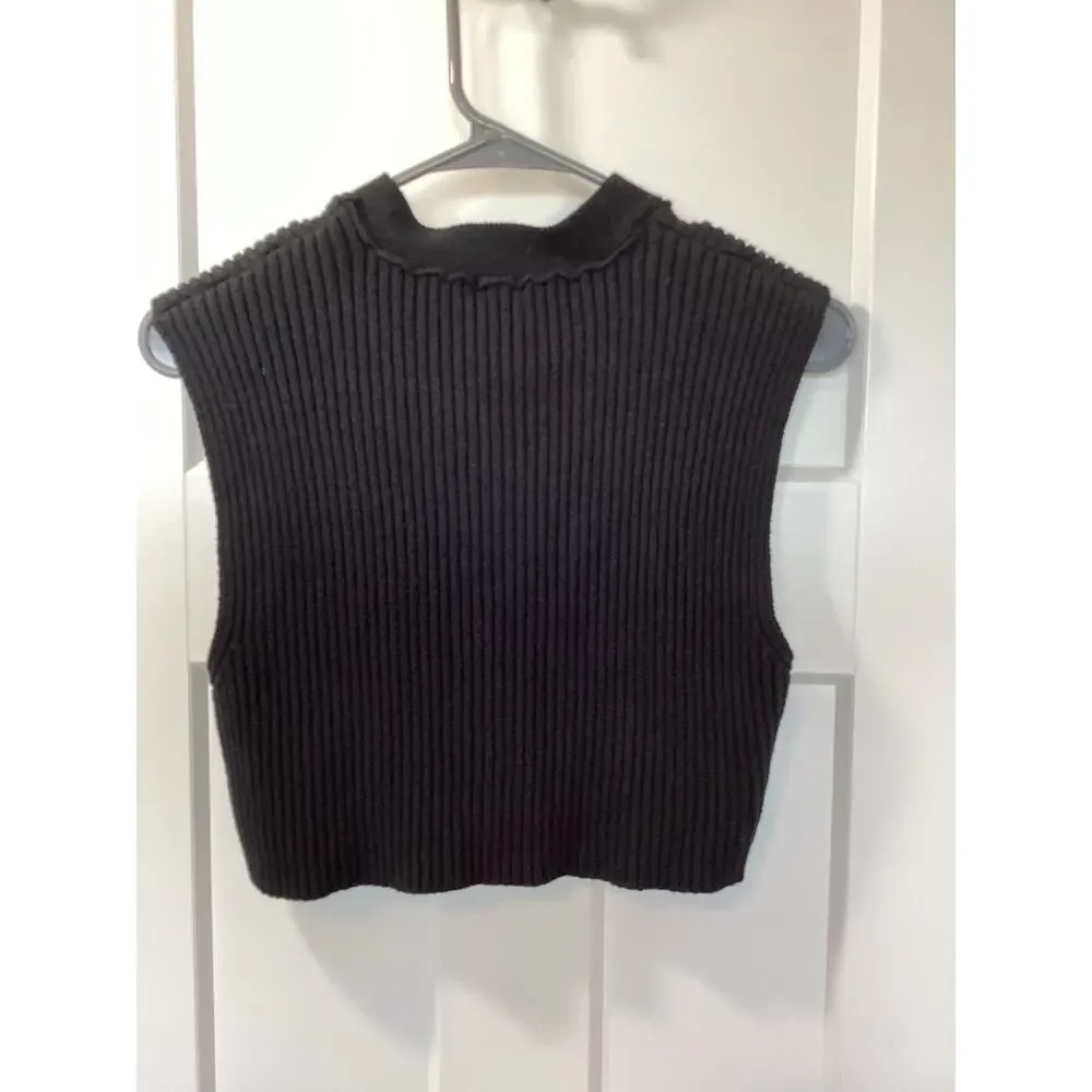 Free People Women's Button Front Naiome Micro Ribbed Cropped Vest Black SZ Large